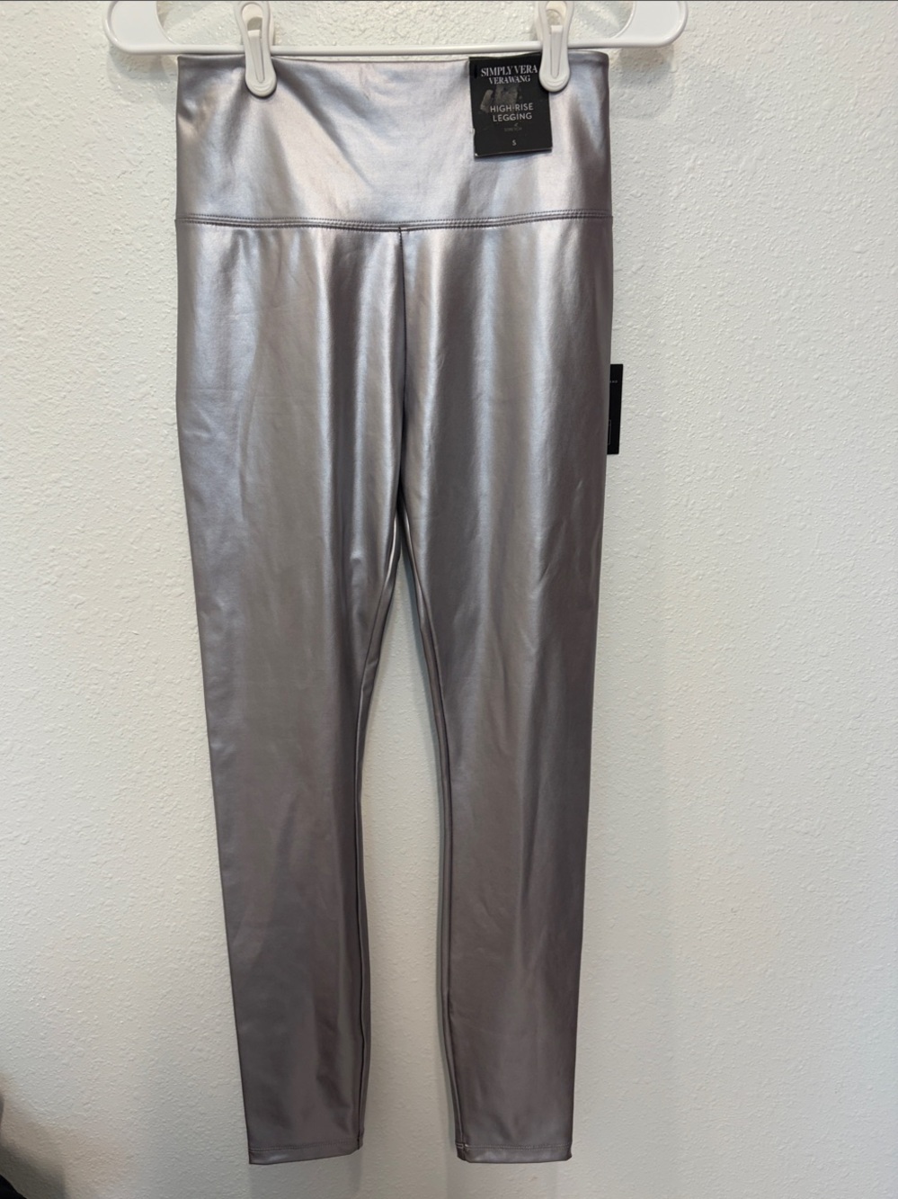 Simply Vera Wang - Metallic Silver High-Waist Leggings
